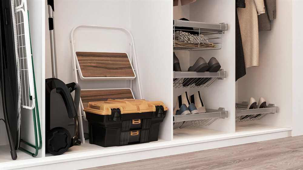 Удобные полки и ящики в шкафах купе на заказ: хранение с комфортом